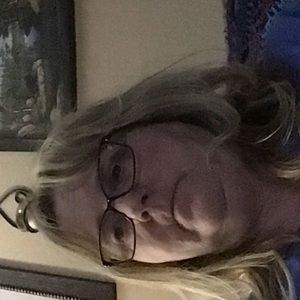 Meet your Posher, Deb